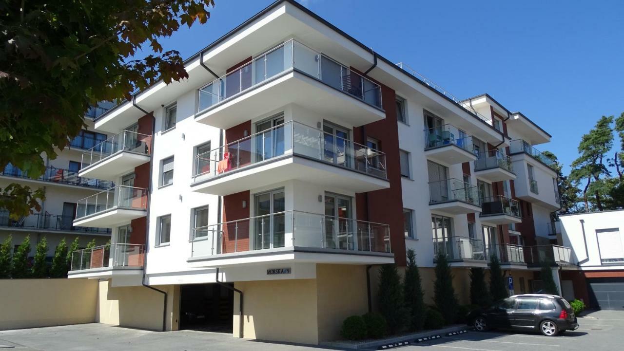 Apartament Delux Rewal Exteriör bild