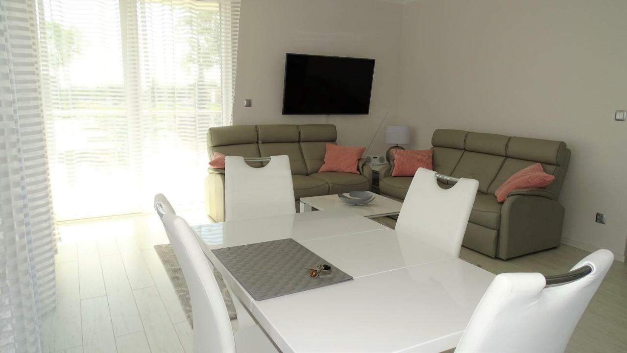 Apartament Delux Rewal Exteriör bild